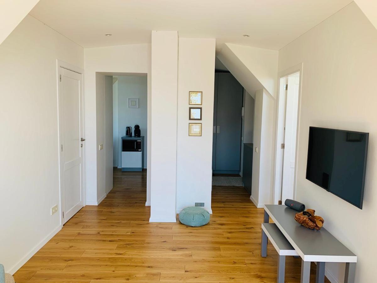 Lagoon Attic Apartment Первалка Экстерьер фото